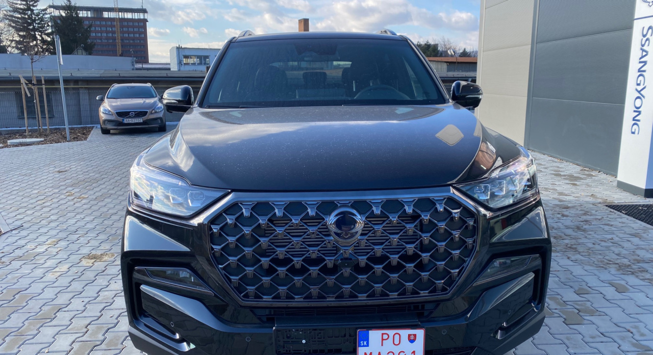 Rexton Black Edition