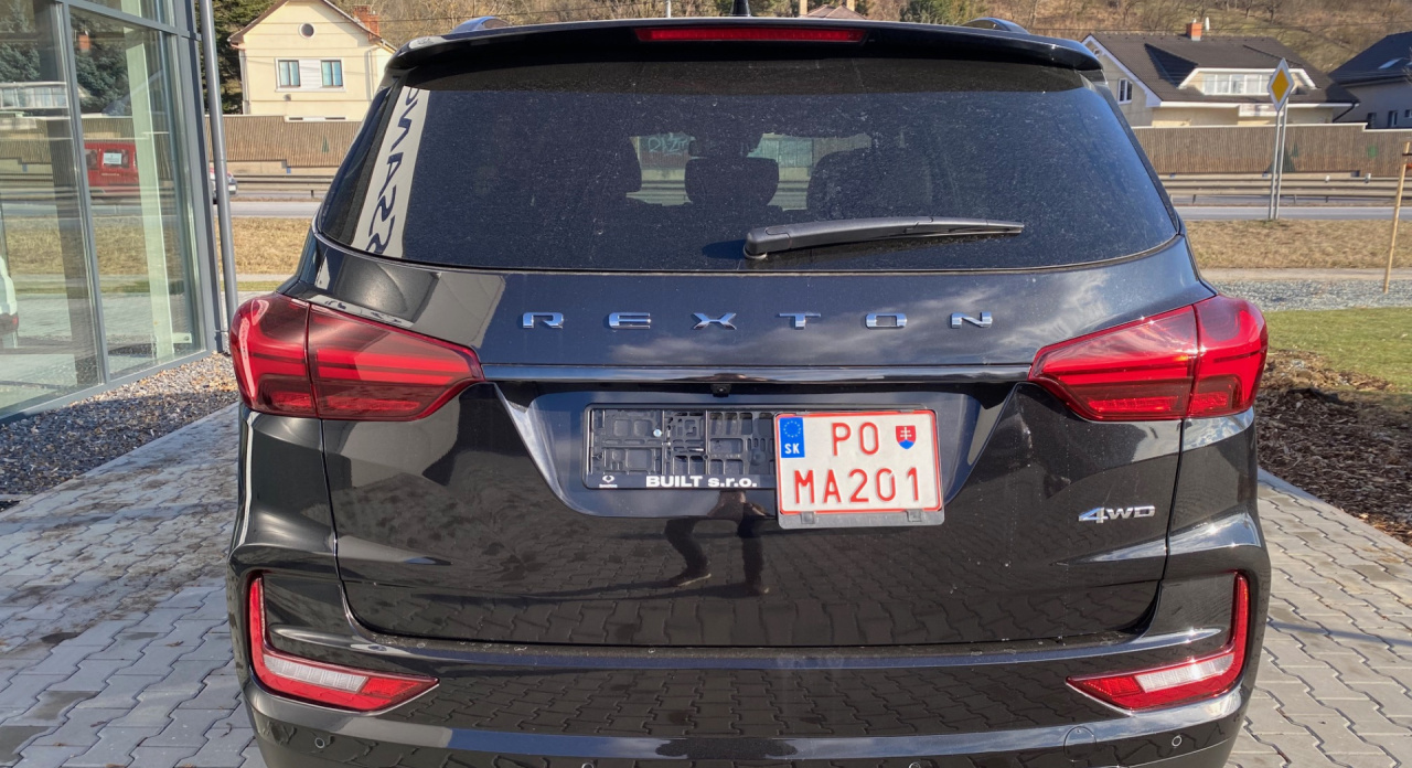 Rexton Black Edition