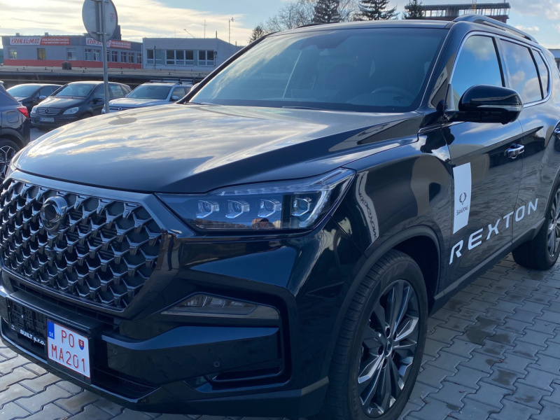 Rexton Black Edition